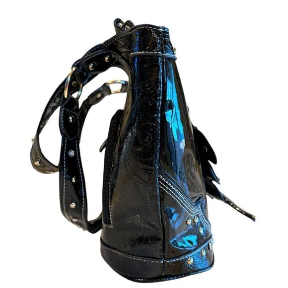 Cowgirl Trendy Black Patent Vinyl Conceal Carry Bag - Picture 9 of 16
